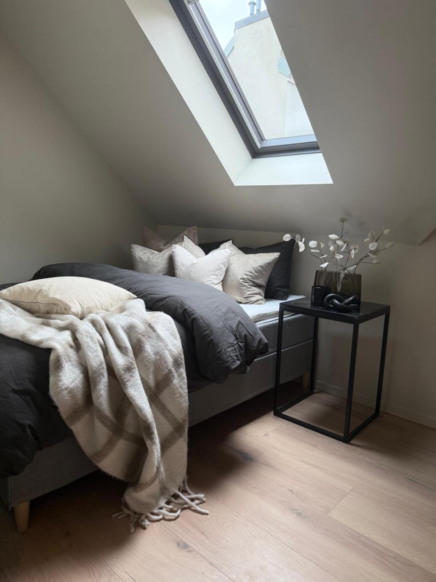 Appartement Charming 4-bed In Center *